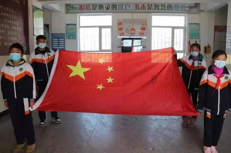 公众对海王牛初乳的形象认知是怎么样的？游戏画面